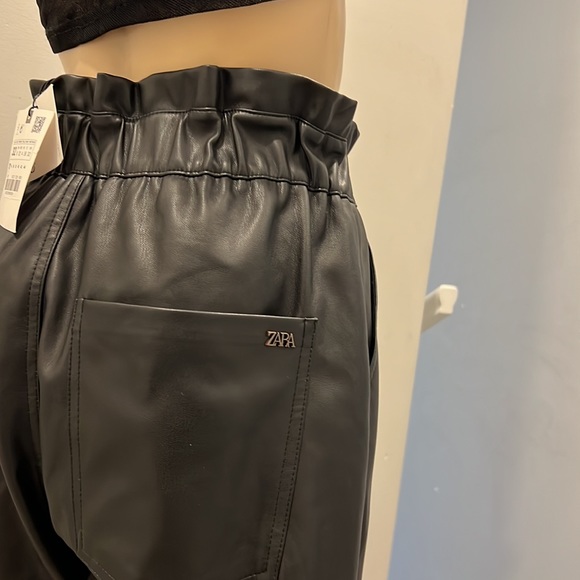 Zara Baggy Faux Leather Pants US 32 - Picture 9 of 9